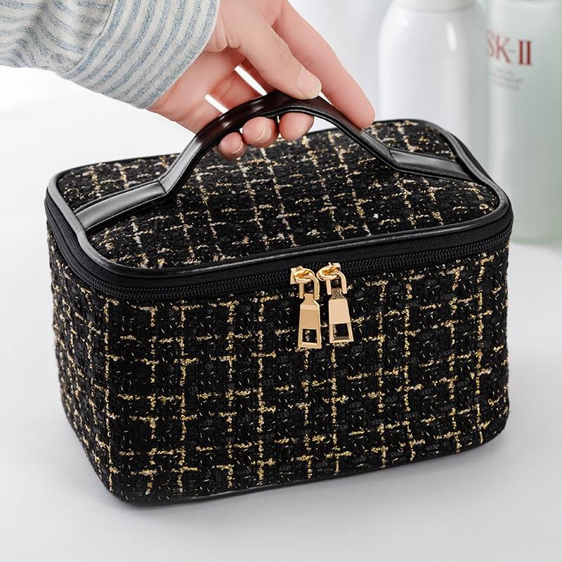 

Fashion Cosmetic Bag Large Capacity Portable Handbag Woven Cosmetics Makeup Brush Storage Household Travel Wash Bag чёрный