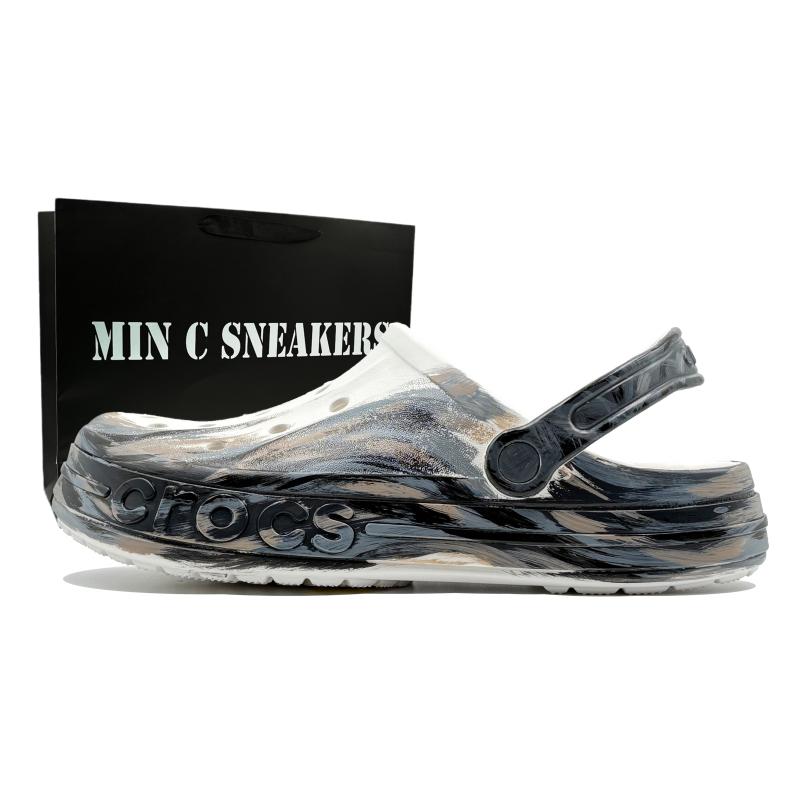 

Crocs Подарочная коробка Bayaband Clog Hesu Space Phantom Streamer EVA Потертые Расписанные вручную Удобные Обувь с отверстиями Унисекс Черный и Серый 37-38 белый