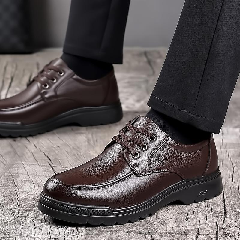 Men's casual leather shoes autumn new lace-up shoes middle-aged and elderly casual leather shoes men 2025