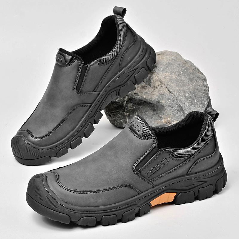 Fashion Genuine Leather Mens Slip On Shoes Hand Stitched Male Hiking Footwear Leisure Outdoor Treking Shoes New Antiskid Travel Trainers