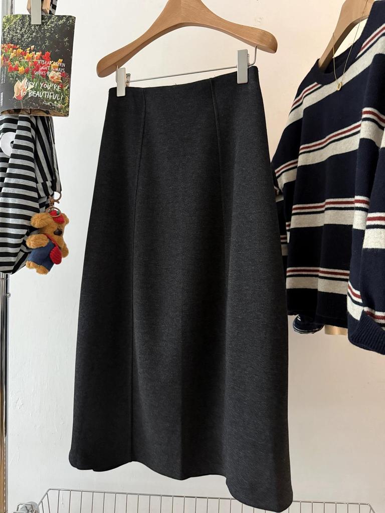Korean Style Retro High Waist Wool Blend Tulip Skirt - Mid-Length, Thickened for Winter