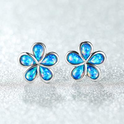 Five Petal Flower Earrings Exquisite and Versatile Accessory for Ladies