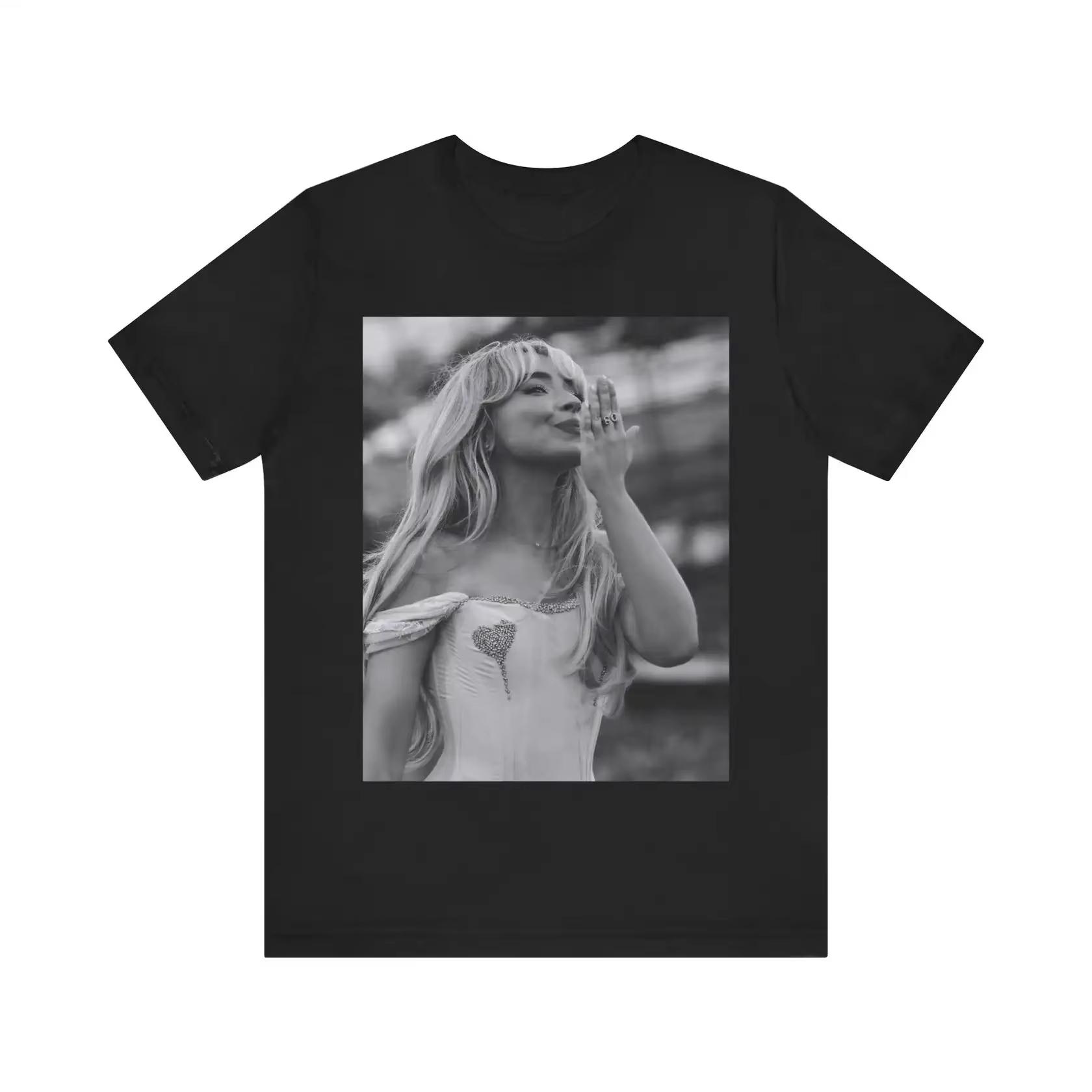 

Sabrina Carpenter Short Sleeve T-shirt for Women Unisex Retro Hip-hop T-shirt Y2K Style Summer Streetwear 4XL