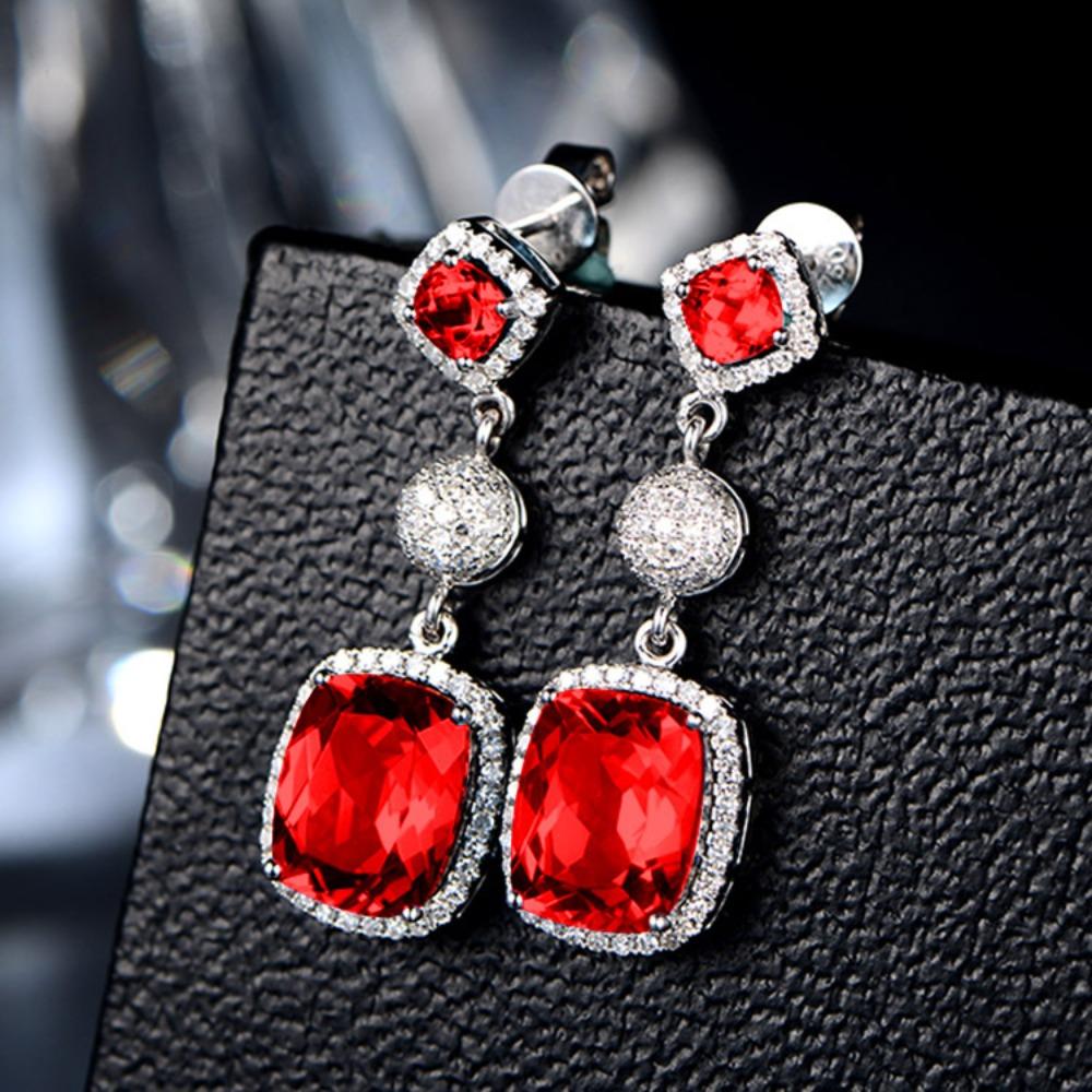 

Long Drop Aquamarine Earrings Luxury Pigeon Blood Red Gemstone Studs Elegant Dangle Jewelry for Women