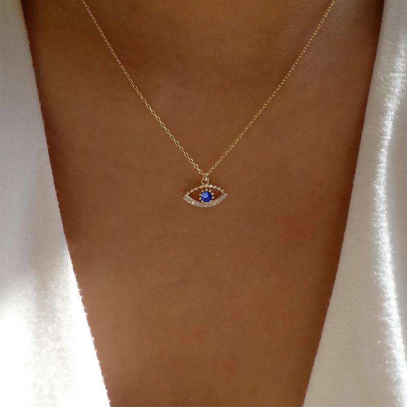 Devil's Eye Necklace Diamond Jewelry Niche Premium Angel's Eye Pendant Female Long Clavicle Chain
