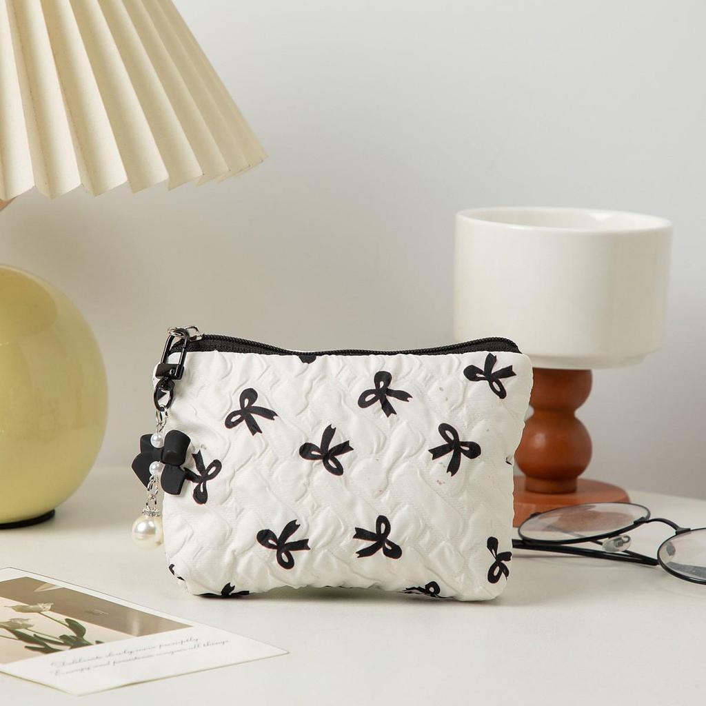 Large Capacity Women's Cosmetic Clutch & Toiletry Bag