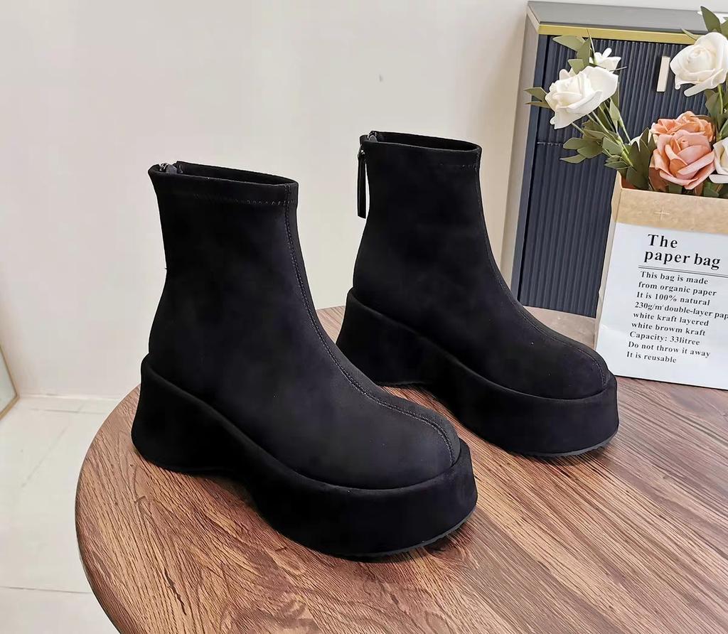 Fashion Platform Woman Ankle Boots Fashion Round Toe Height Increase Shoes Punk Style Ladies Modern Bottes