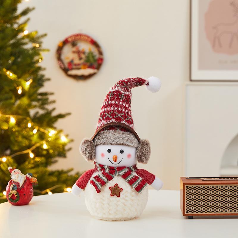 Christmas Snowman Plush Ornaments and Santa Doll Photo Props for Store Displays
