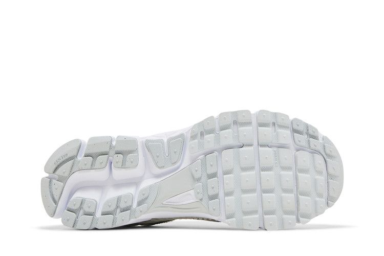 Nike Zoom Vomero 5 Chrom-Zehenkappe (Damen)