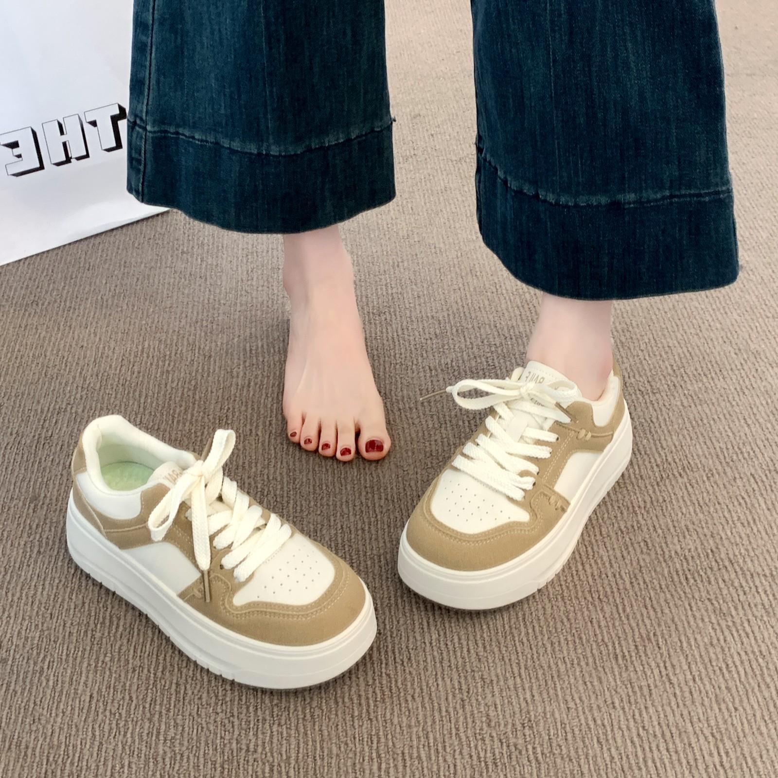 

[Fanfna] thick-soled little white shoes for women s 2025 autumn new fashionable versatile casual and comfortable soft-soled lace-up board shoes 40 хакі