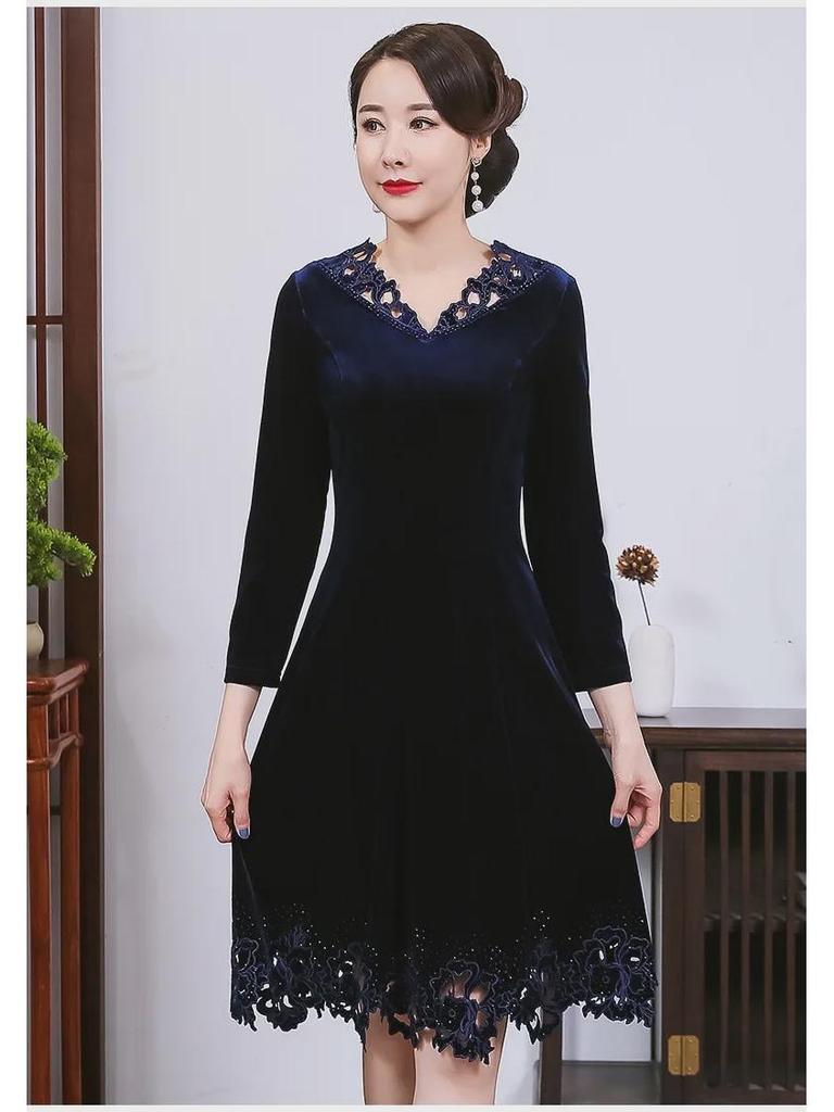 Plus Size European & American Celebrity Velvet Dress with Embroidery and Hollow Design
