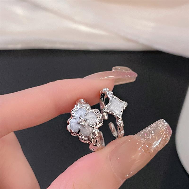 The Same Four-Leaf Clover Open Ring Niche Design Drop Glaze Light Luxury High-End Sense Personalized Ring Woman