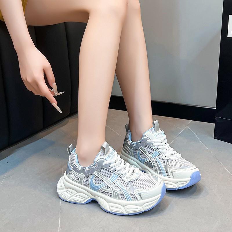 Internet celebrities with the same 2025 new dad shoes women's platform explosion increased casual versatile niche light running shoes