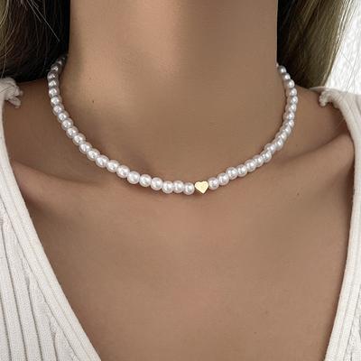 Vintage Love Pendant Clavicle Chain Imitation Pearl Choker Necklace Temperament Necklace  Women KTJ