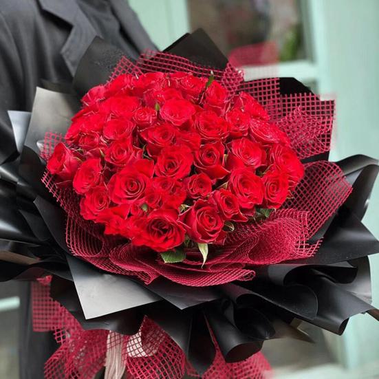 1 Roll Flower Wrapping Mesh Paper Decorative Eye-catching Polyester Craft Supplies Flower Wrapping Paper for Bouquet