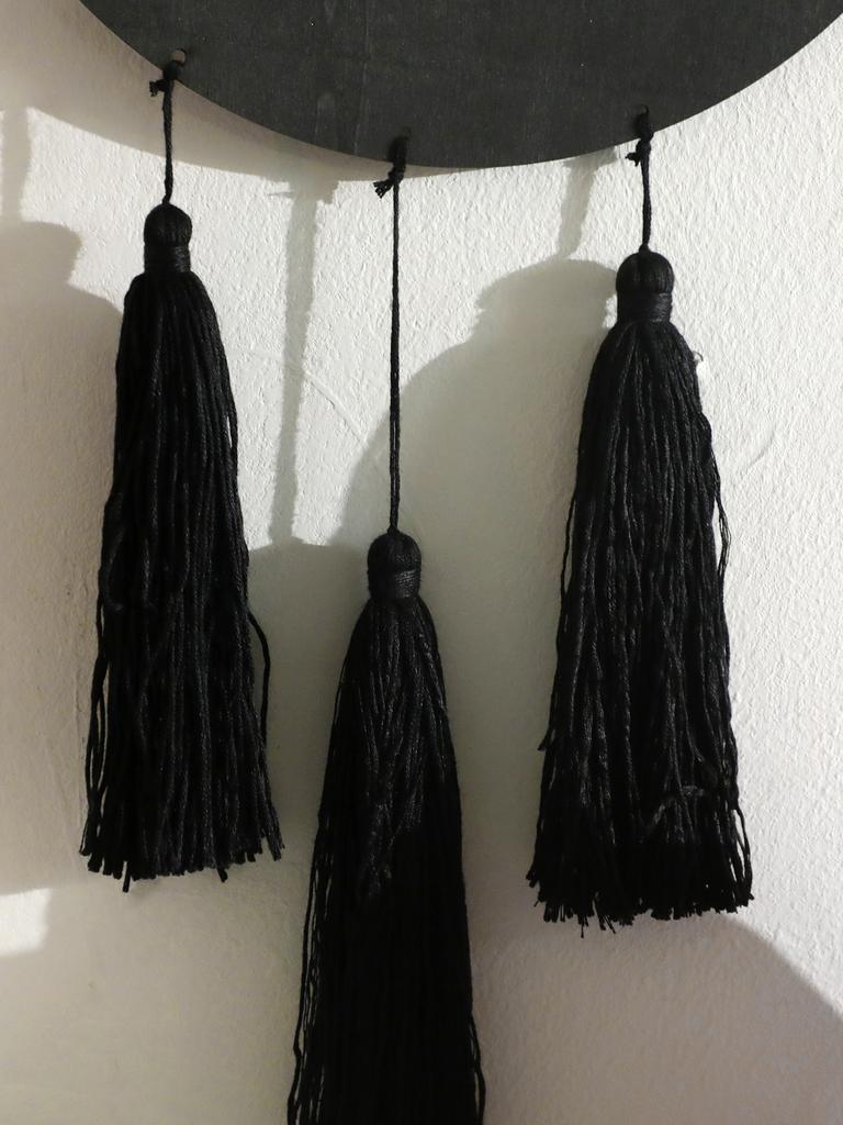 Halloween Witch Wall Hanging Black Crescent Moon & Witch on Broom Design with Tassel Pendant Bedroom Living Room Wall Decor Gift