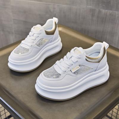 Frühling und Sommer neue Leder lässige Damen Innen-Erhöhung Plateau Schlankmachung Einzelne Schuhe Vielseitige Muffin-Plateau Schuhe Damen