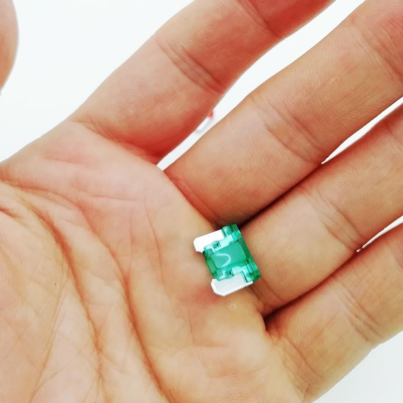 100pc Assorted Auto Car Mini Low Profile Fuse Box 5 7.5 10 15 20 25 30 Amp Sales