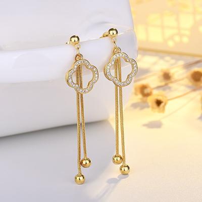 S Needle Small Fragrant Style Four-leaf Clover Earrings New Light Luxury Niche Earrings for Women