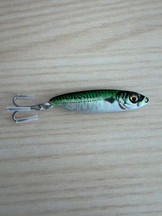 Metal Fishing Lure Blue Blade 10g Color #1 Long Cast for Predatory Fish