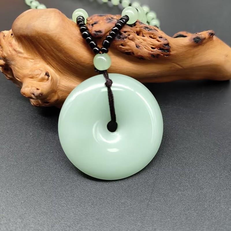 New Chinese Wushi Pai Pendant Necklace: Imitation Jade Stone Xinjiang Hetian Jade Ping'an Pai Glass Pendant for All Genders