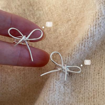 Senso del Design di Nicchia Fiocco Metallo Clip per Osso dell'Orecchio Temperamento Dolce e Delicato da Donna Orecchini Versatili di Moda Personalità