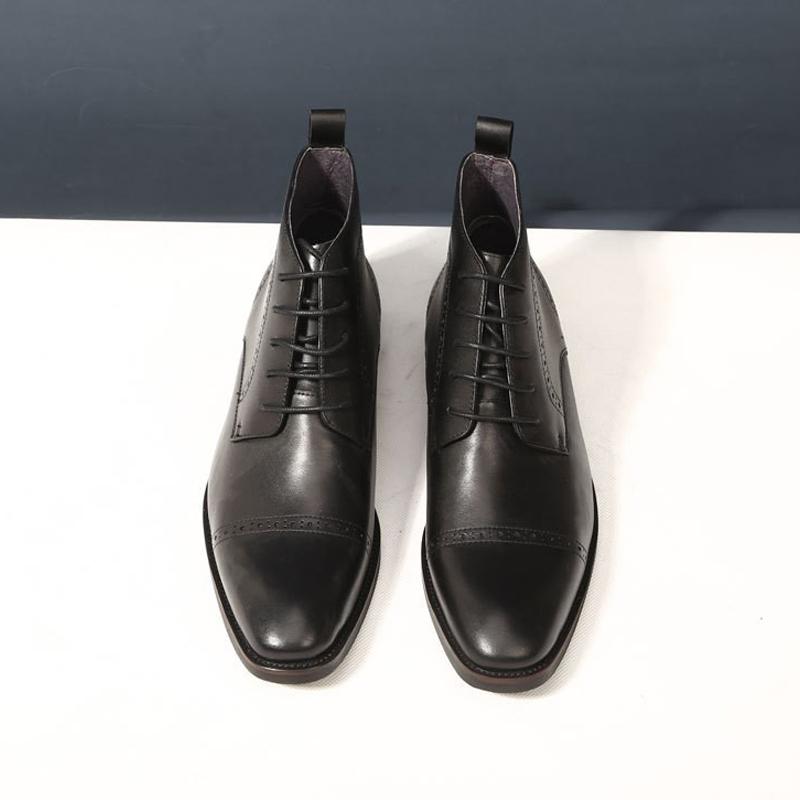 Fashionable High Top Shoes For Men Cowhide Leather Carved Round Teo Lace Up British Ankle Boots Mens Business Dress Trendy Shoes