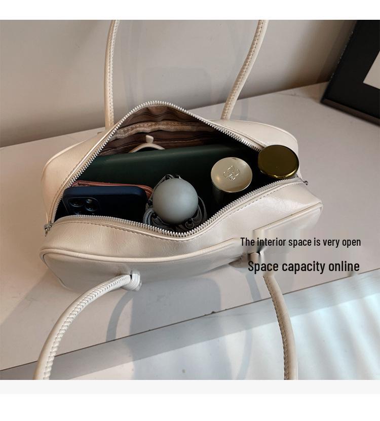 Winter 2025 Women's Retro Fashion Underarm Bag - Versatile High-End Briefcase for Work and Commute