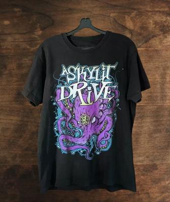 Na górę – T-shirty i koszulki