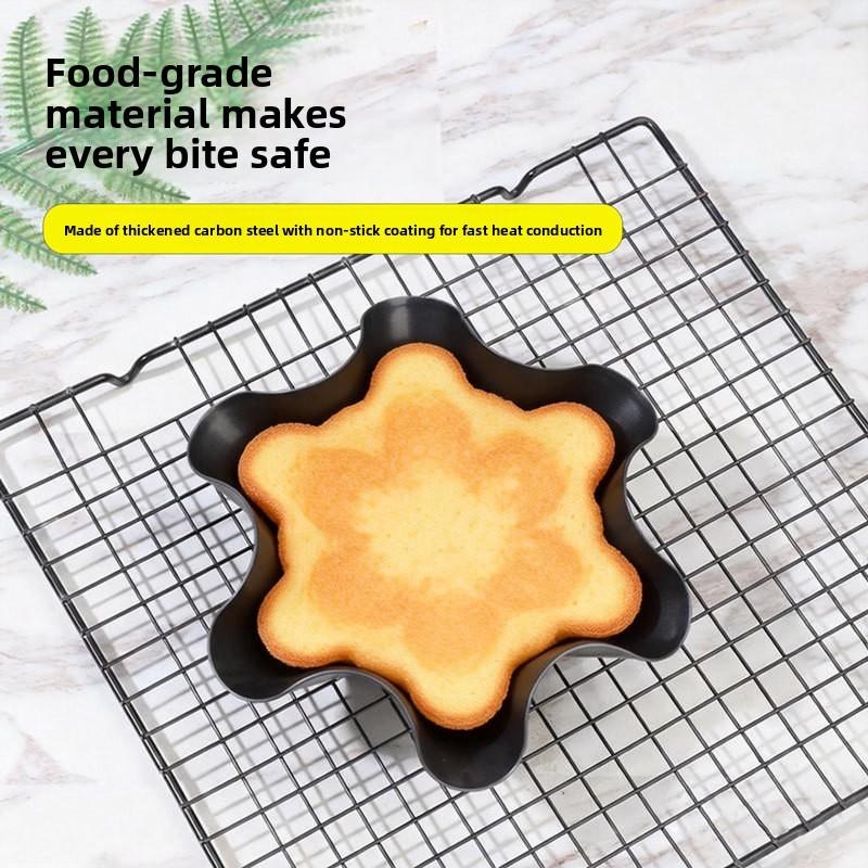 Carbon Steel Flower Shape Baking Pan With Nonstick Coating For Home Cooking And Baking