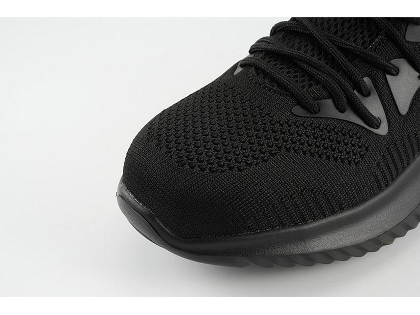 Men's Fly-knit Breathable Lightweight Work Shoes - Wear-resistant, Anti-smash, Anti-puncture, Soft Sole Safety Protection Shoes.