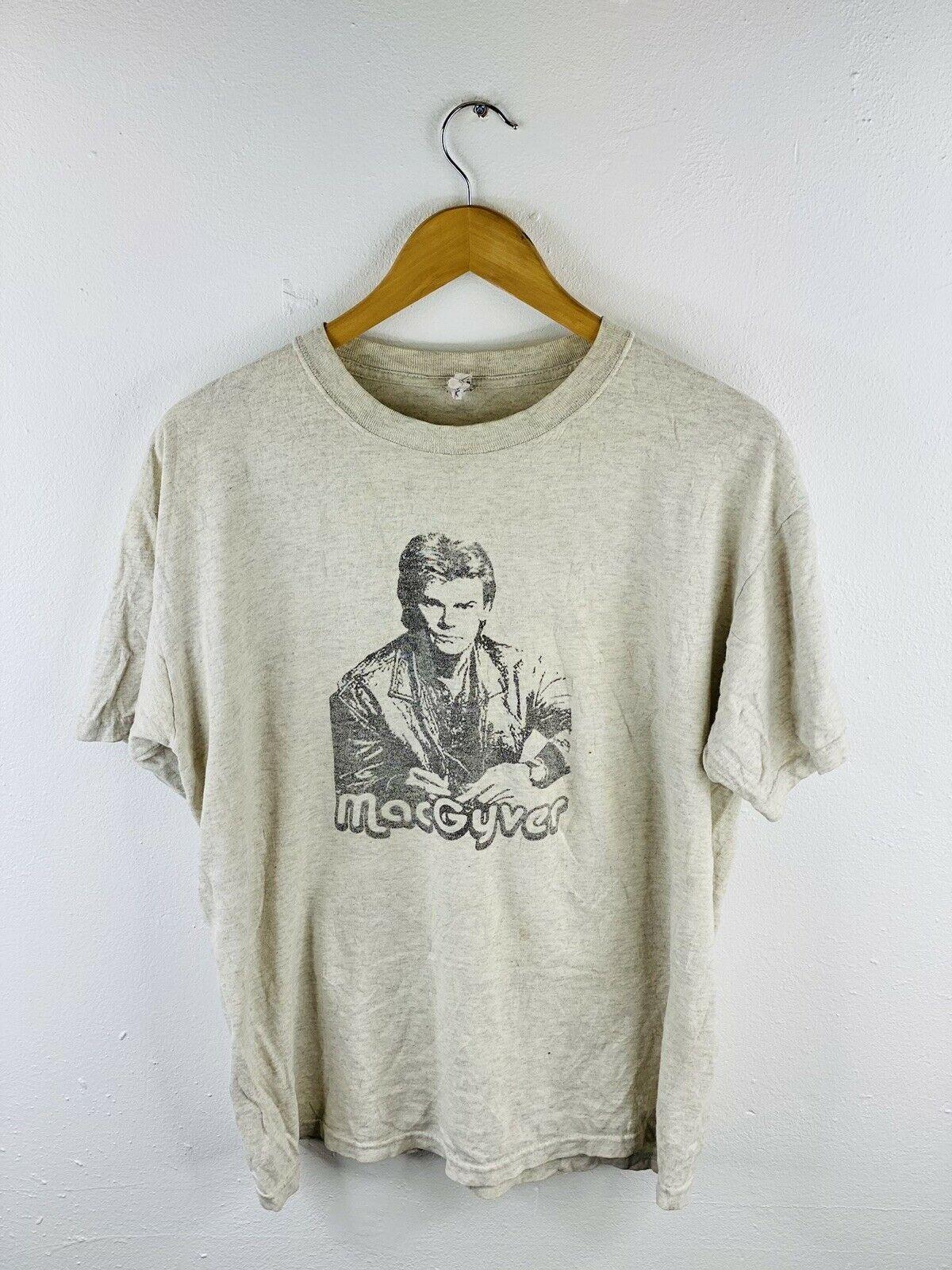 

Macgyver унисекс Винтаж с коротким рукавом Экипаж Шея Футболка Размер L Серый