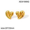 Gold-Plated Titanium Steel Heart Stud Earrings & Collarbone Chain Jewelry Set for Women in European American Style.