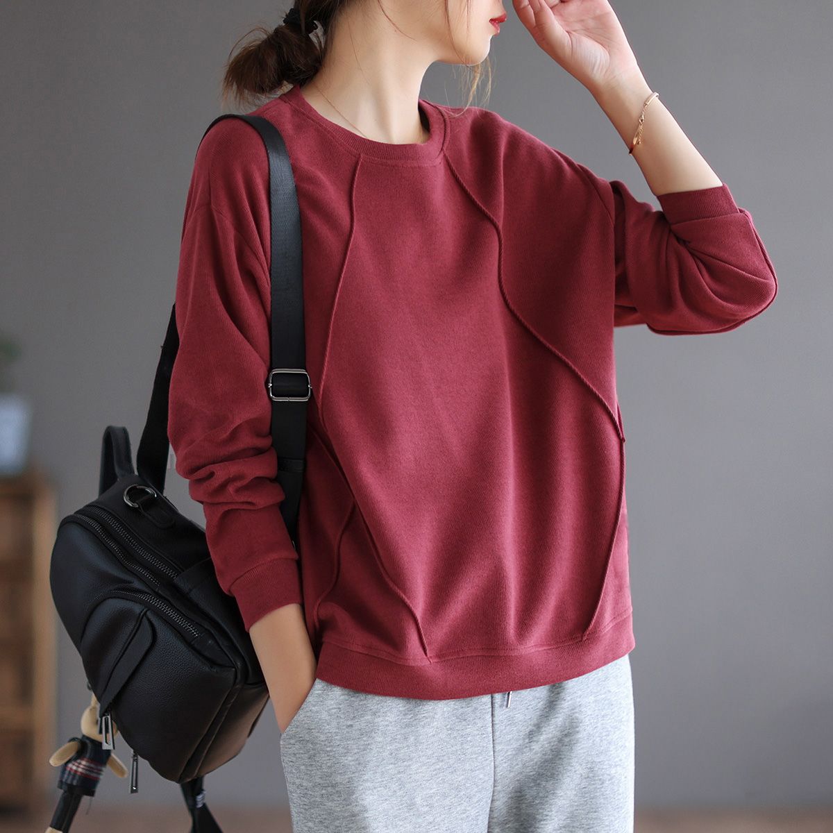 

Длинный рукав Женская одежда Осенние свободные корейские однотонные лоскутные толстовки с круглым вырезом Пуловеры Топ Повседневная мода Тенденция XL красный