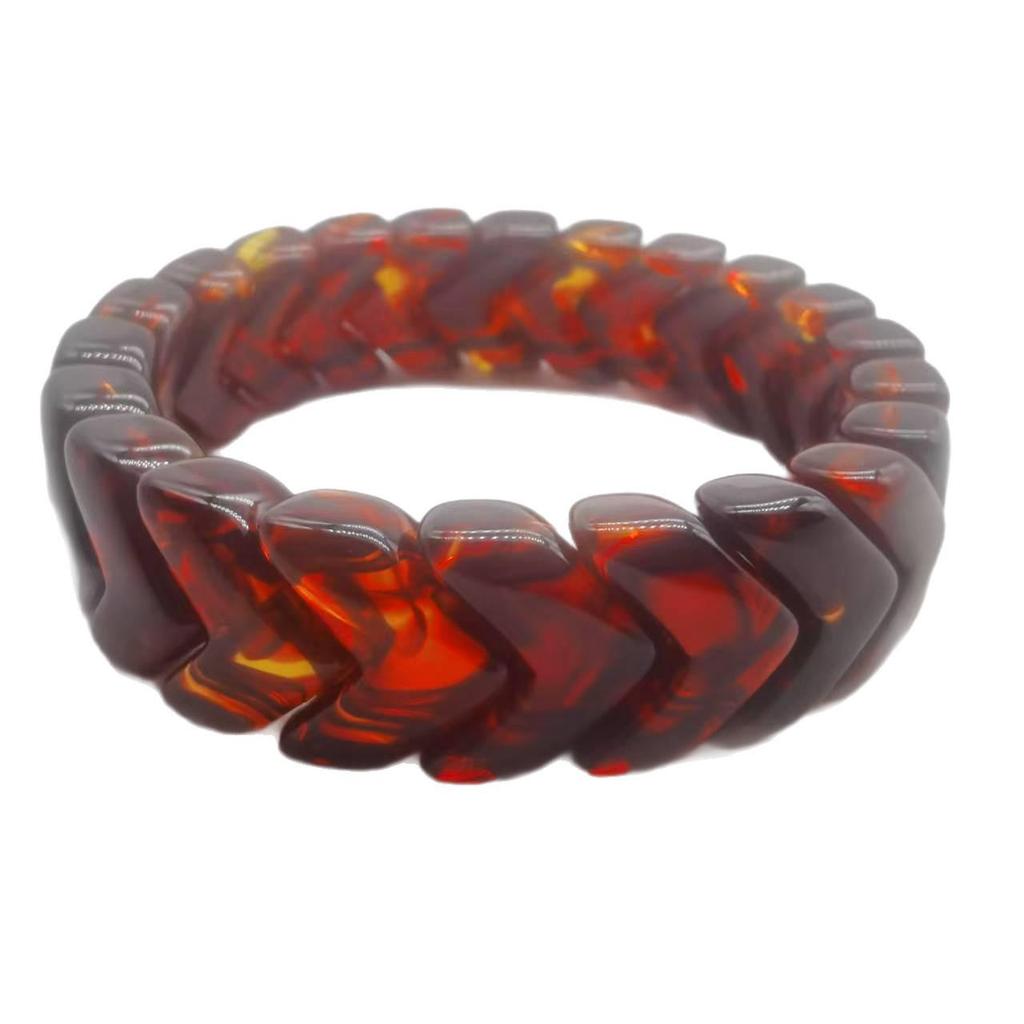 V-Shaped & L-Shaped Amber Acrylic Silk Bracelets - High-End Influencer Accessories