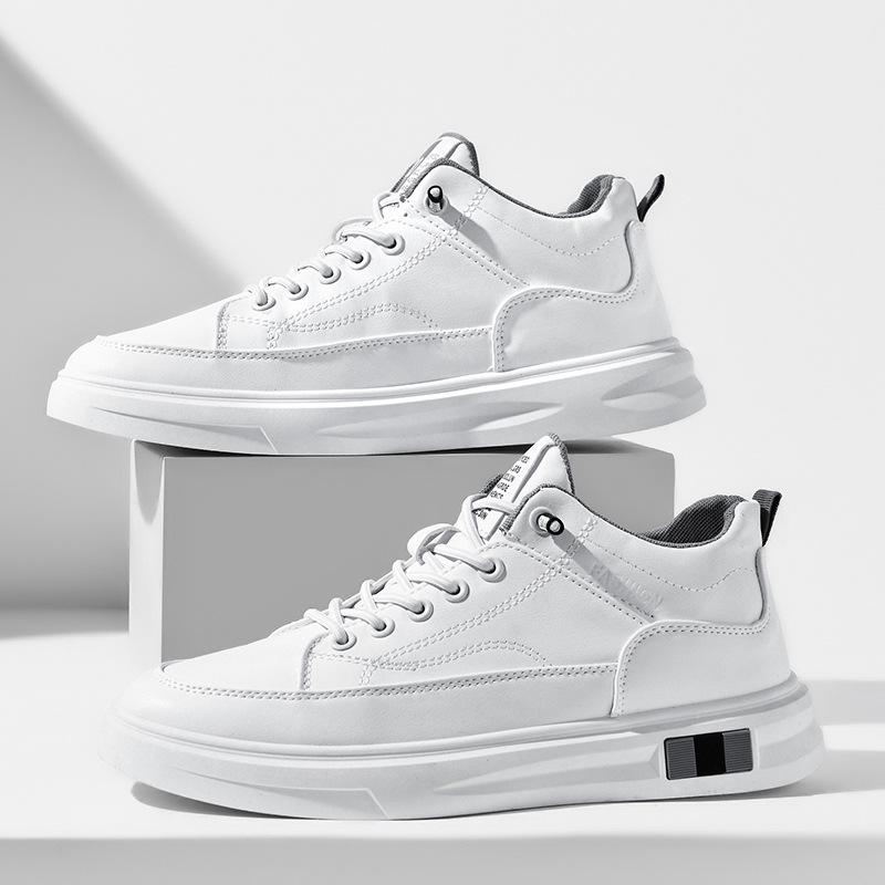 

Чоловічі 2024 Чорні Шкіряні Кросівки Середньої Висоти в Повсякденному Стилі: Трендове весняно-осіннє взуття Size 39