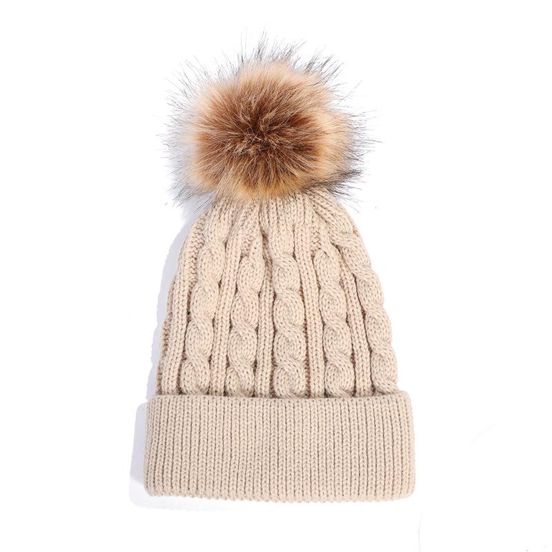 Nowe Damskie Osobiste Dzikość Kobieta Futrzane Pompony Czapki Beanie Wysoka Jakość Zimowa Ciepła Czupeczka Outdoor Jazda Wiatroszczelna Czapka Dzianinowa
