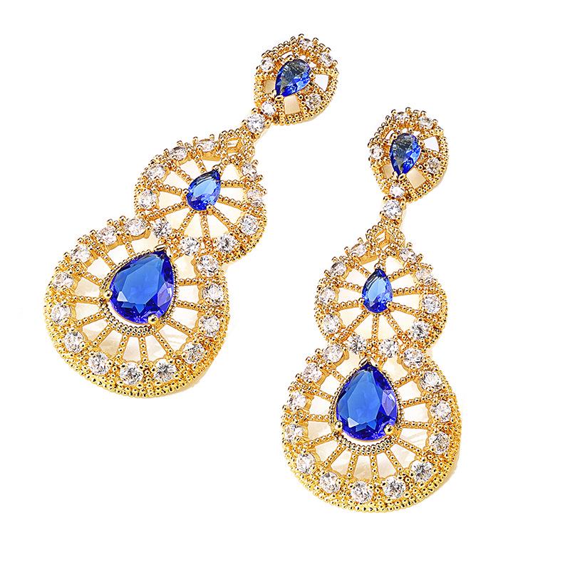 Позолоченные серьги-капли с сапфировым цирконом