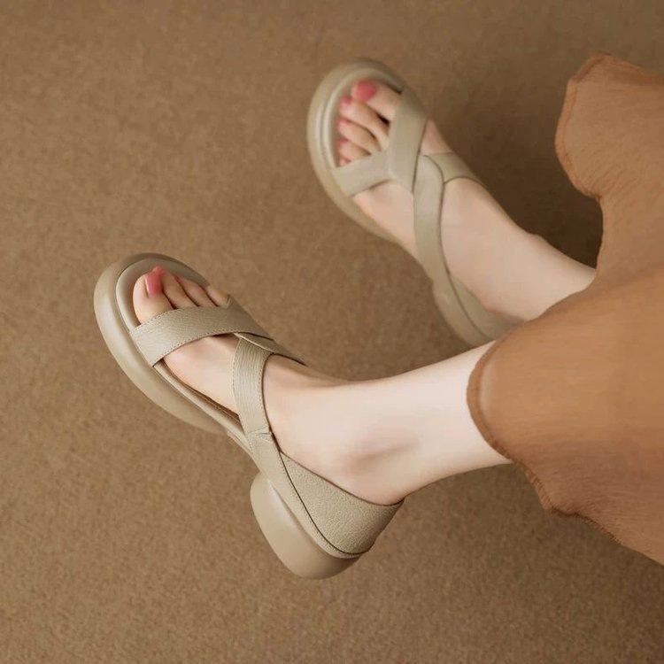 Casual comfortable beach sandals summer new soft sole light sports Roman sandals