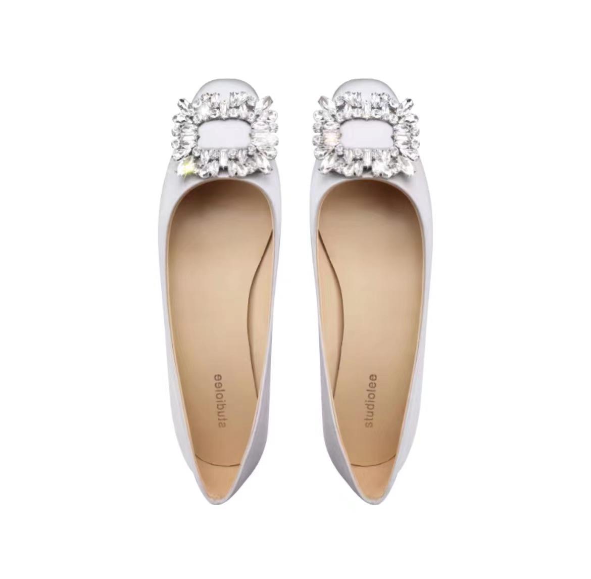 

Элегантные весенне-осенние атласные балетки с квадратным носком и пряжкой со стразами для женщин 37