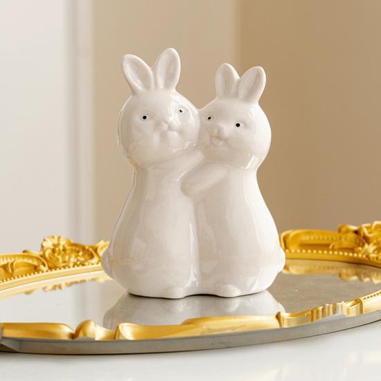 Yousheng Easter Hugging Rabbit Ceramics Figurine Miniature Pink White Couple Bunny Statue Home Office Desktop Decoration Ornament