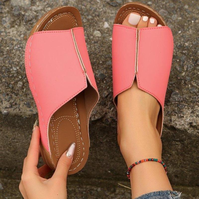 2025 Spring and Summer New Slippery Women's Comfortable Slope Heel Thick Sole Simple and Casual External Wearing Slippers