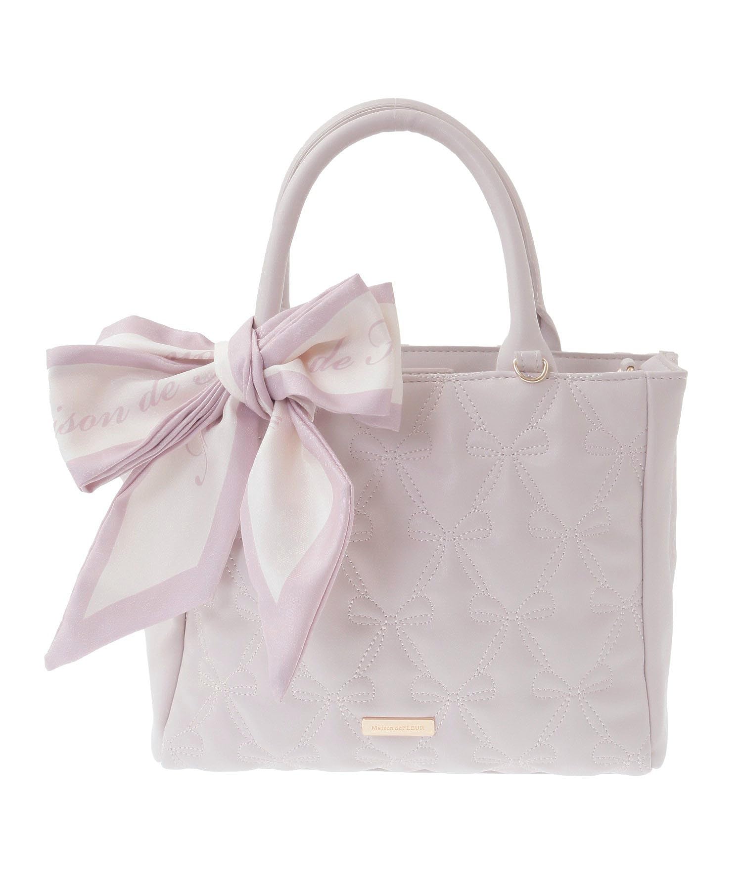 

Сумка-тоут Maison de Fleur нежно-розового цвета с простежкой и лентами, с женским шарфом-тоутом, 2-сторонняя