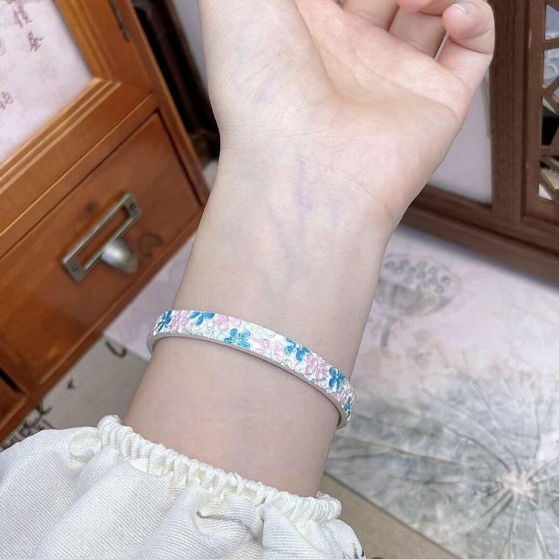 Enamel Relief Peach Blossom Blossoming Bracelet Female Bracelet Birthday Gift for Girlfriend
