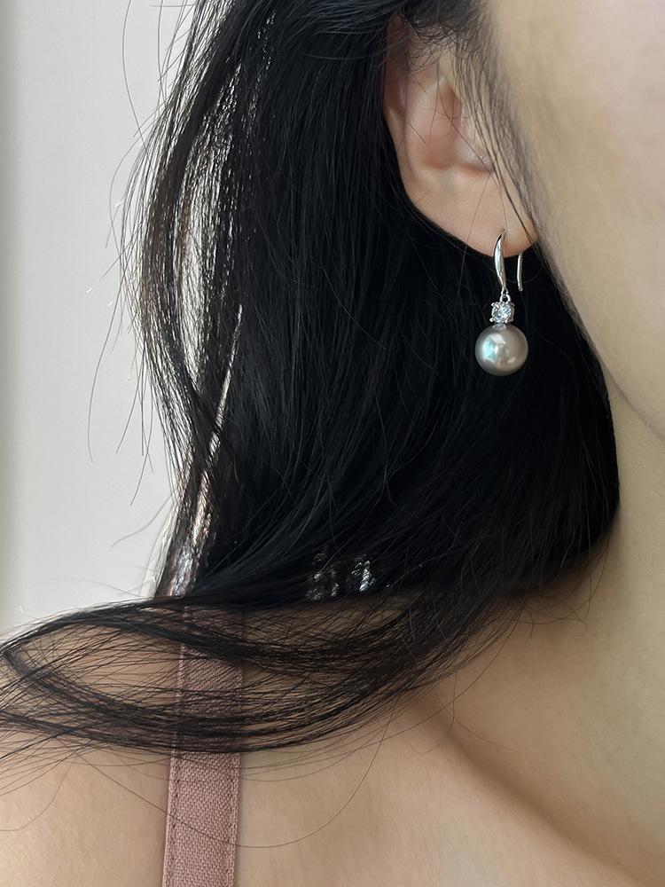 

Classic Zirconium Diamond Austrian Shijia Pearl Ear Hook Premium Light Luxury Earrings Earrings