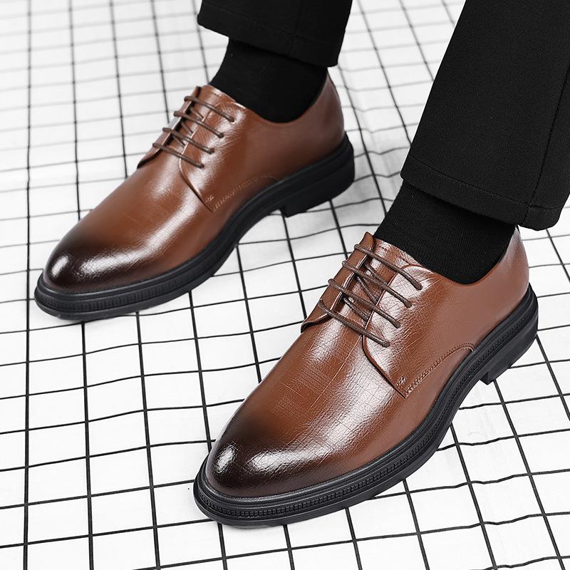 2025 Autumn and Winter New British Style Dress Business Pointed Height Wedding Shoes Groom Suit Shoes