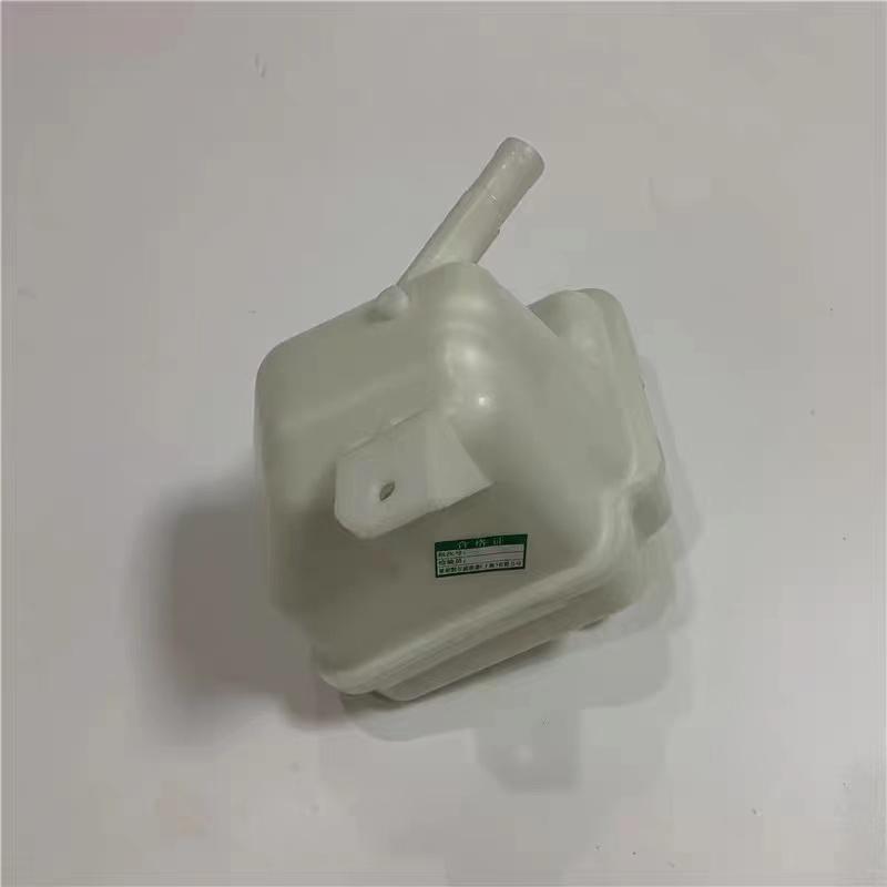 For Nissan 2008-2015 Qashqai Antifreeze Bottle Automotive Coolant Water Tank Auxiliary Kettle