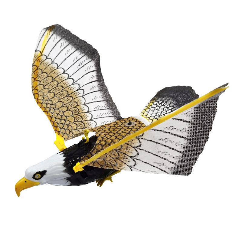 

Электрическая игрушка-симулятор полета и лая орла - образовательный опыт посещения парка птиц