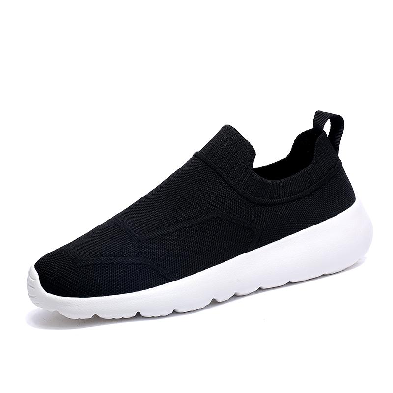 Fashion Outdoor Men Casual Canvas Shoes Lightweight Summer Mesh Shoes Breathable Slip on Flats Breathable Men Walking Shoes Soft Loafers