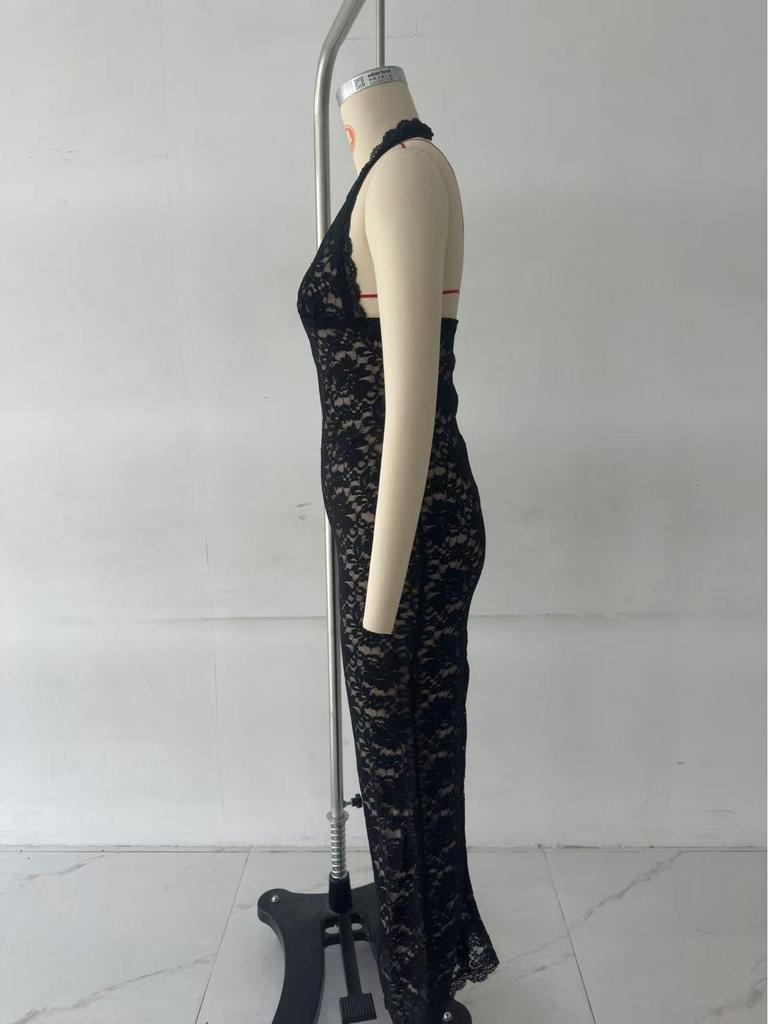 Sexy Black Lace Halter Neck Dress: Slim-Fit, Waist-Cinching, Backless, Long Style